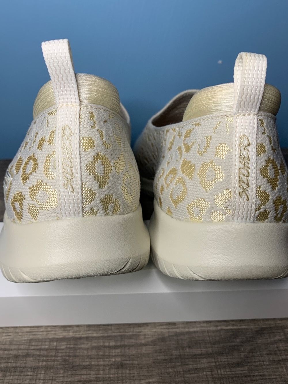 Skechers cream animal print wide fit knit sneaker - Picture 7 of 7